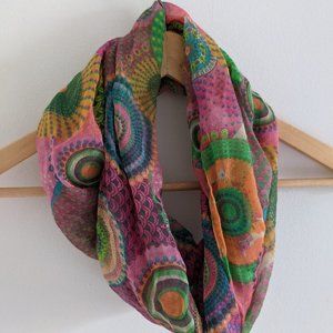 Lightweight colorful loop scarf